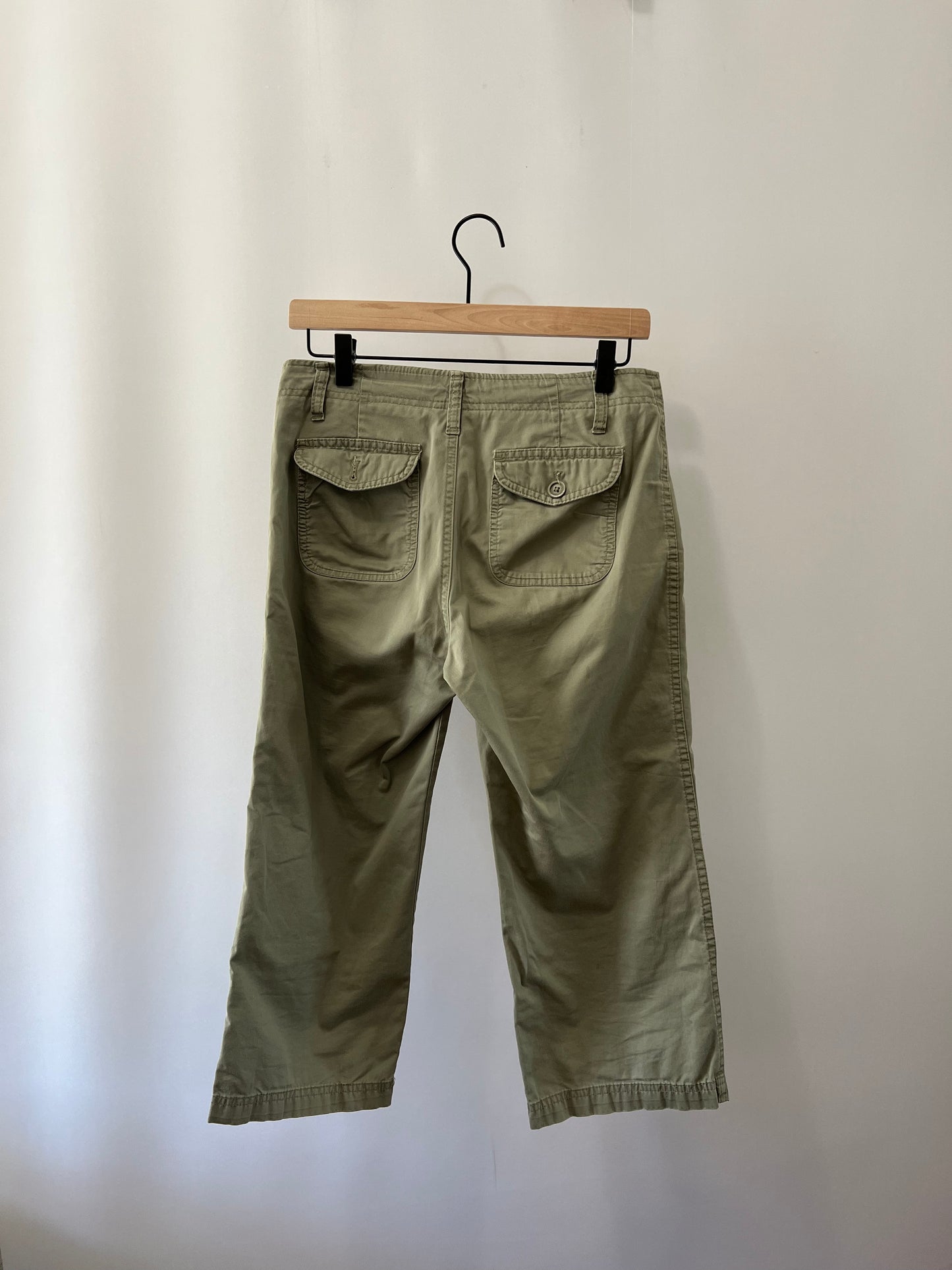 CARGO CAPRI PANTS